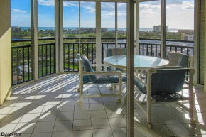 Harbour Pointe 1014 Condo